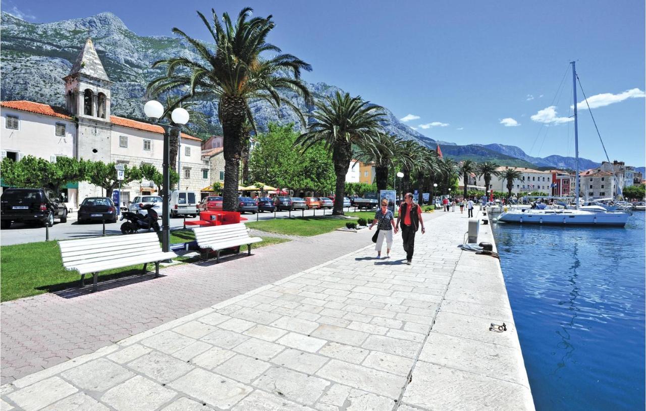 Beautiful Home In Makarska With Kitchen Kültér fotó