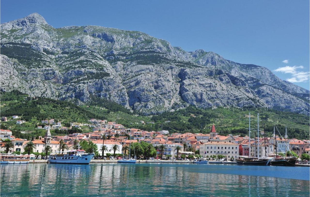 Beautiful Home In Makarska With Kitchen Kültér fotó